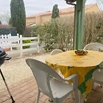 Petit Pavillon 4 Personnes Dans Résidence Avec Piscine Casa vacanze *