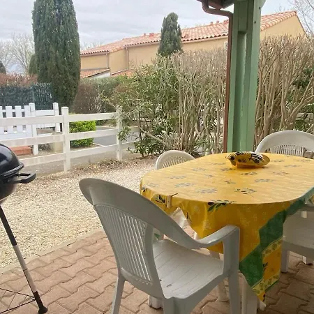 Petit Pavillon 4 Personnes Dans Résidence Avec Piscine Сasa de vacaciones *