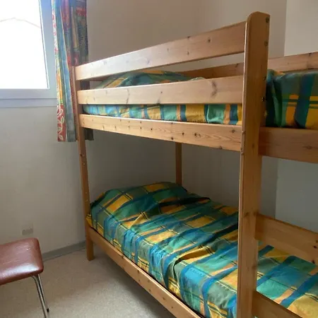 Prázdninový dům Petit Pavillon 4 Personnes Dans Avec Piscine *