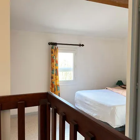 Casa de Férias Petit Pavillon 4 Personnes Dans Avec Piscine *