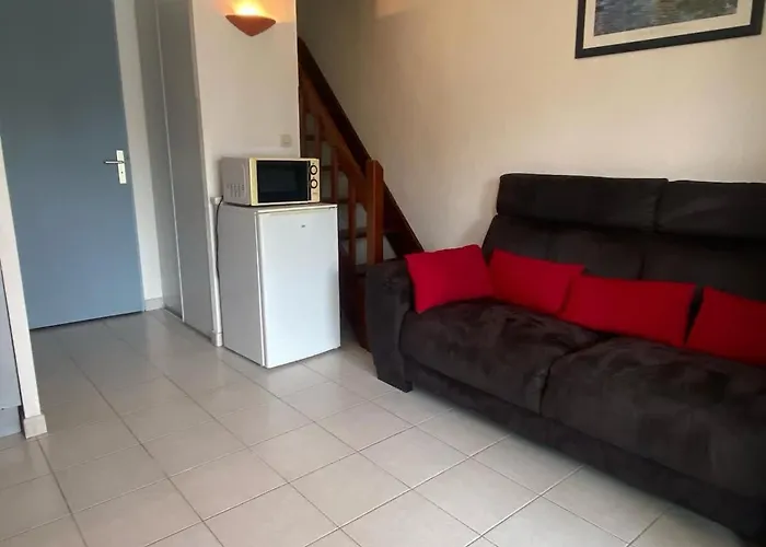 Casa de Férias Petit Pavillon 4 Personnes Dans Avec Piscine