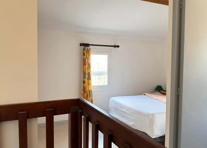 Casa de Férias Petit Pavillon 4 Personnes Dans Avec Piscine *